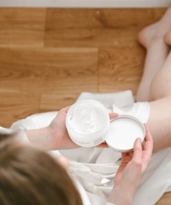 Liepų žiedų kūno kremas