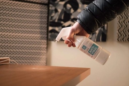 Anti-viral giluminis valiklis ir dezinfekavimo priemonė „2-in-1“