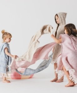 Bambukinis vaikiškas maudymosi pončas šviesiai mėlynos spalvos